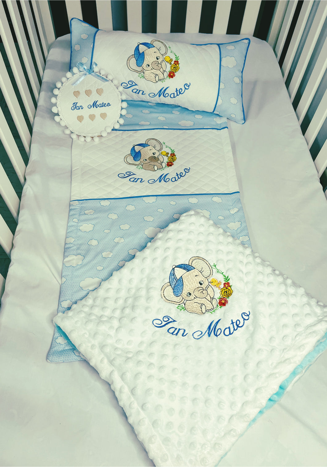 Crib Bedding Set Personalized/Crib Bedding Set Boy/ Birth Set/ Elephant Quilt/ Nursery /Nursery Set/Hoop Personalized/Blanket/Embroidery